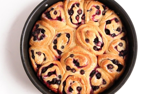 Lemon Blueberry Rolls