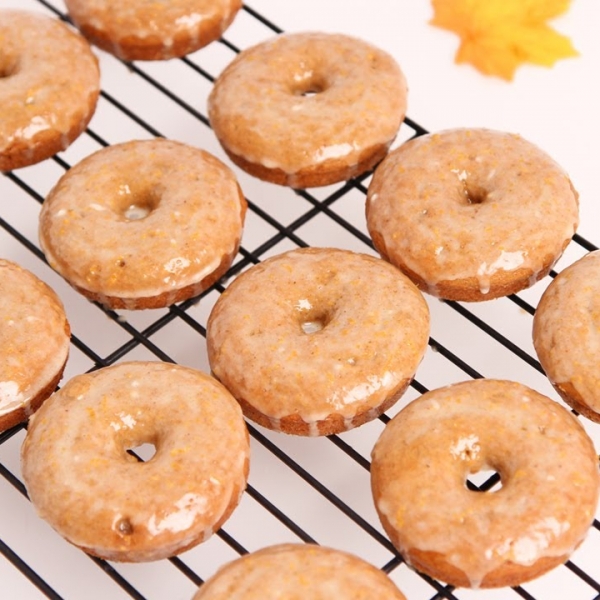 Apple Cider Spiced Doughnuts