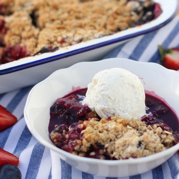 Better Than Ever Berry Crisp