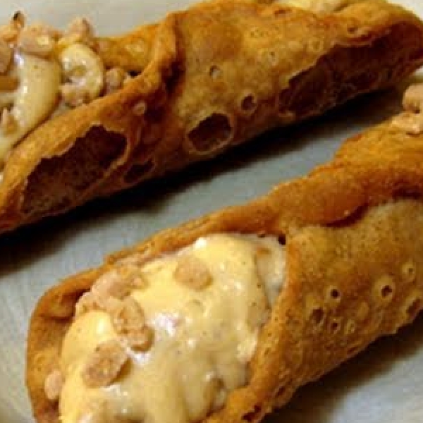 Butterscotch Cannoli