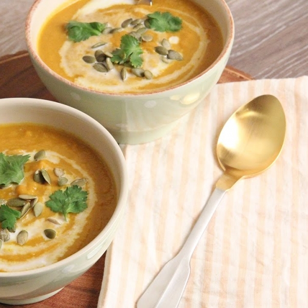 Curry Coconut Pumpkin Soup