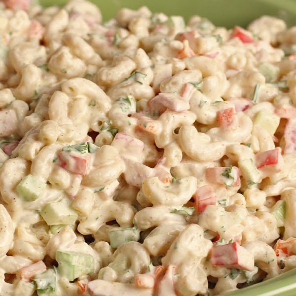 Deli Style Macaroni Salad