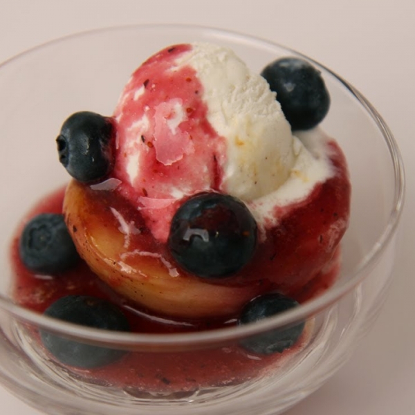 Grilled Nectarine and Blueberry  Sundae 