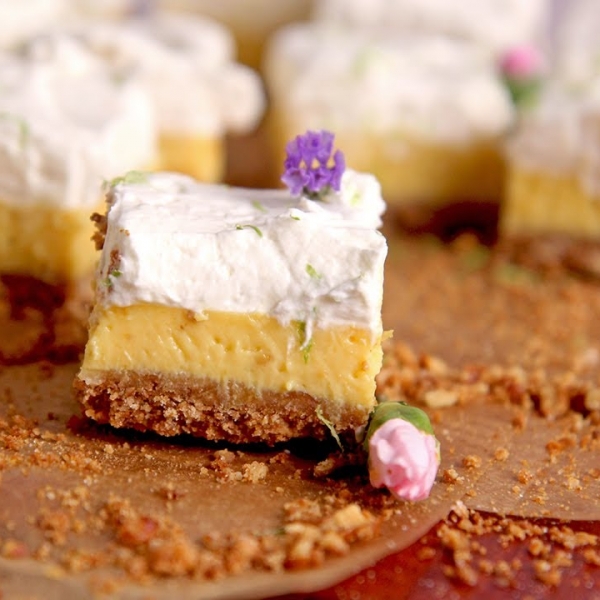 Key Lime Pie Bars