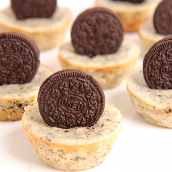 Mini Oreo Cheesecakes