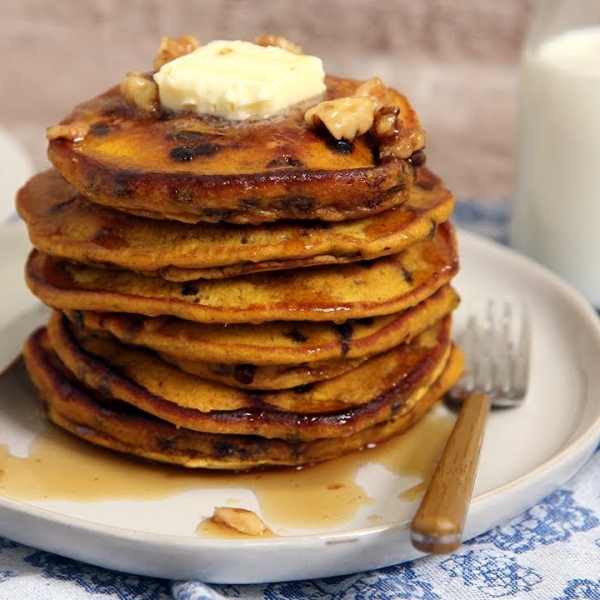 Pumpkin Chocolate Chip Pancakes