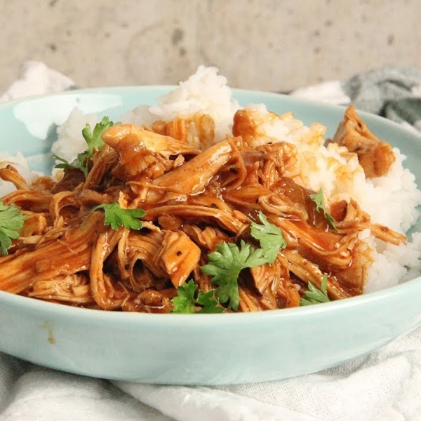 Slow Cooker BBQ Peach Bourbon Chicken