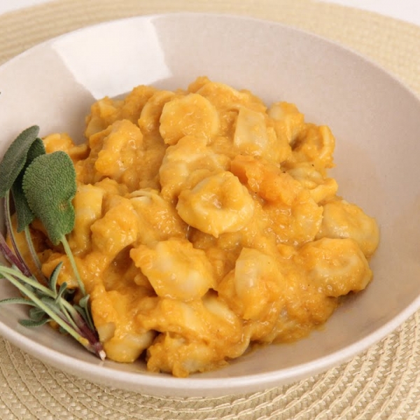 Tortellini with Creamy Butternut Squash